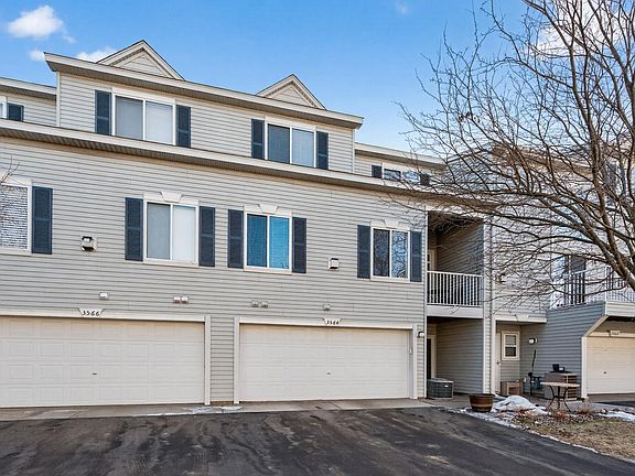2nd image of 3564 Abercrombie Ln