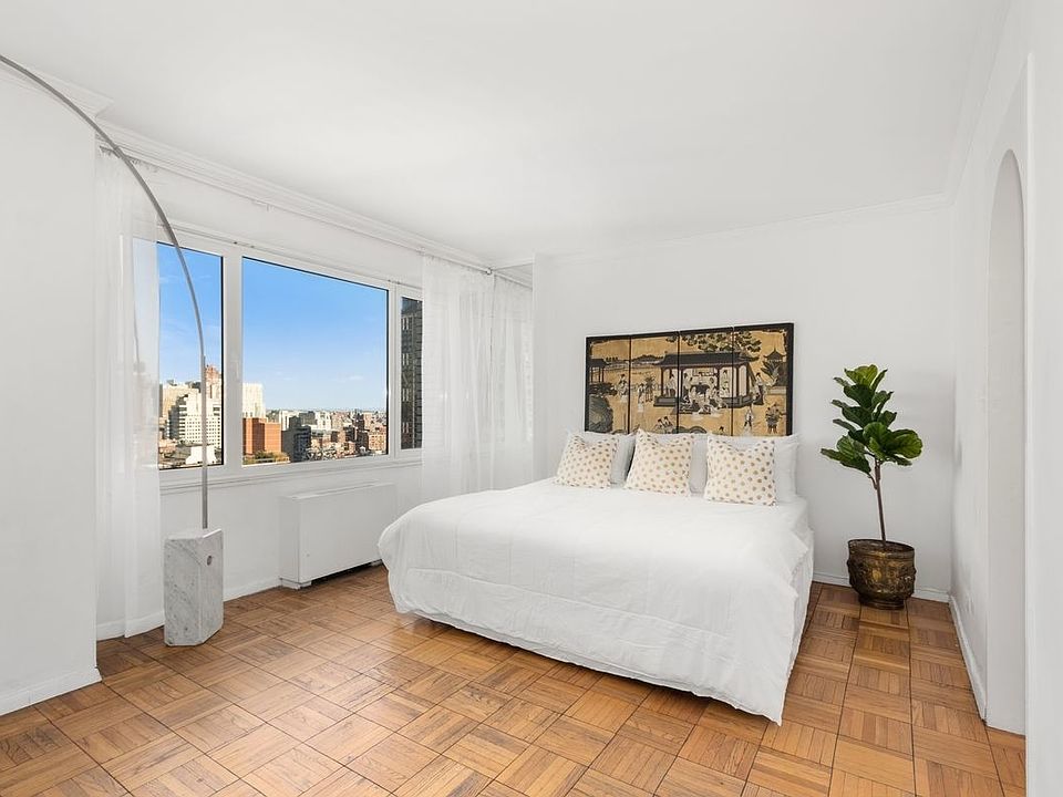 1st image of 1084 2nd Ave #23H