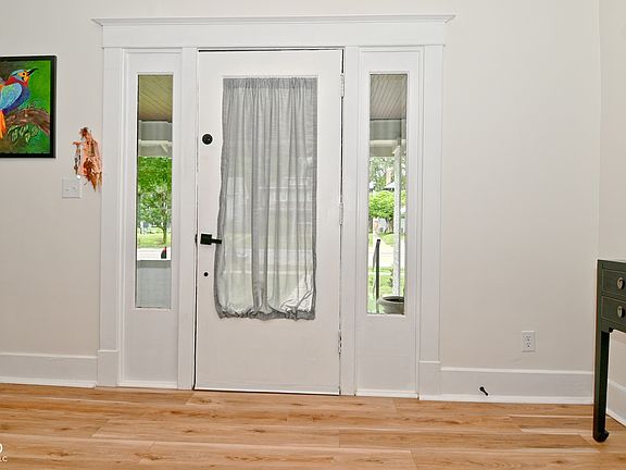 5th image of 4321 N College Ave