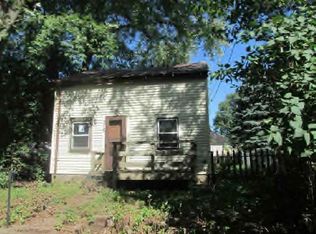 316 Chatham, Willernie, MN 55090