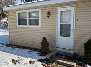 1300 W Happy Hollow Rd UNIT 4, Janesville, WI 53546