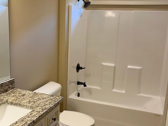 5th image of 450 Pompano Court