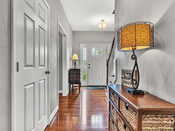 3rd image of 1717 Millwheel Dr