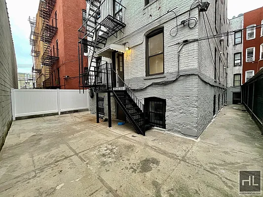 Rented by Highline Residential | media 48