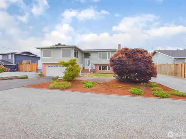 126 Vista Del Mar, Camano Island, WA 98282