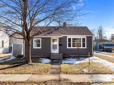 648 Roosevelt St, Neenah, WI, 54956