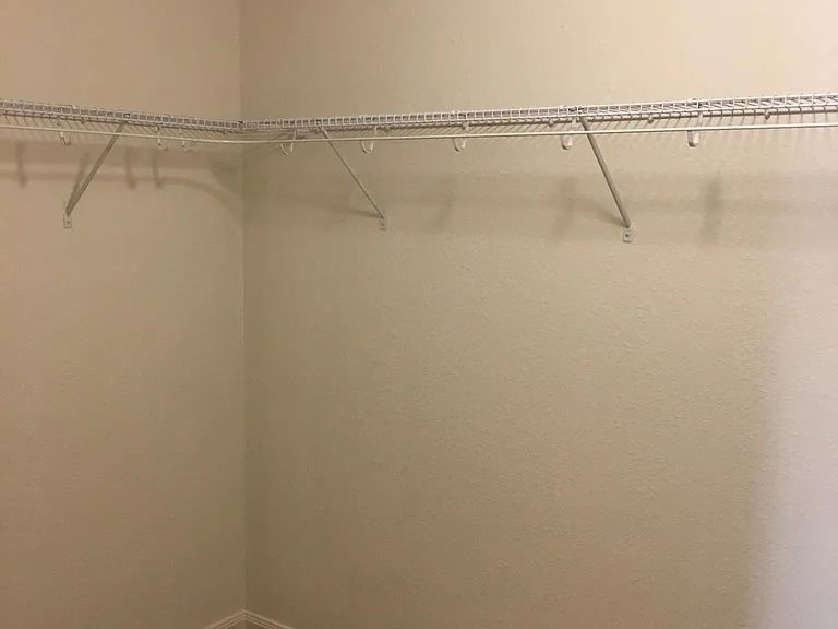 8925 Blackhaw St — Photo 10