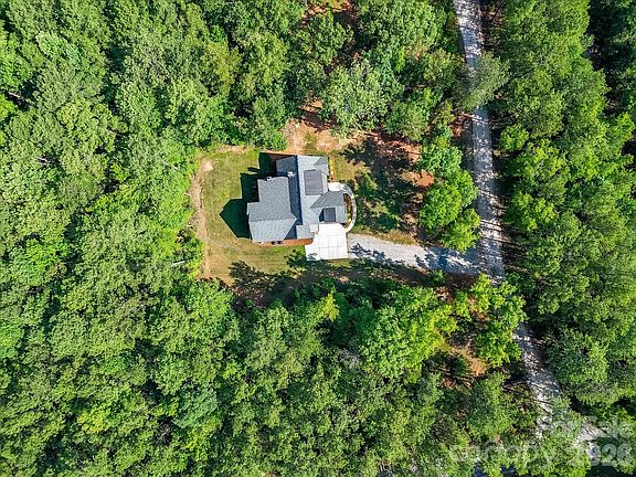3rd image of 1215 Pine Forest Dr