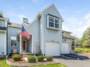 3 Blackfoot Trl, Branchburg, NJ 08876
