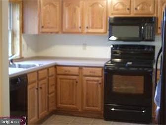 4th image of 133 E Lancaster Ave Fl 3rd