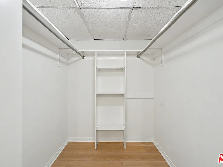 10966 Rochester Ave #1D — Photo 23