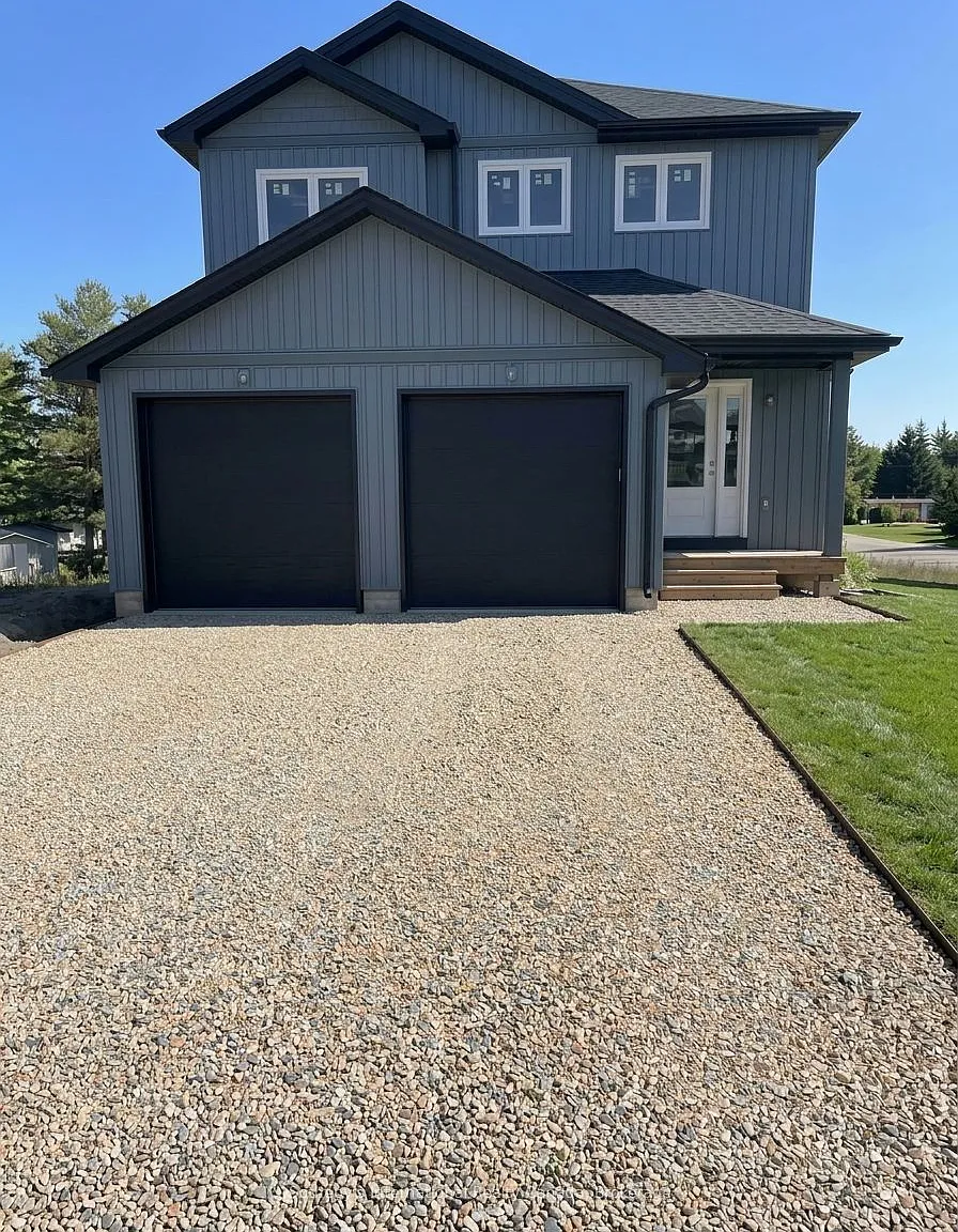 3 bed, $3,250 — Photo 1
