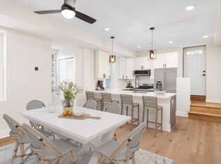 118 E 24th St APT 2, Baltimore, MD 21218