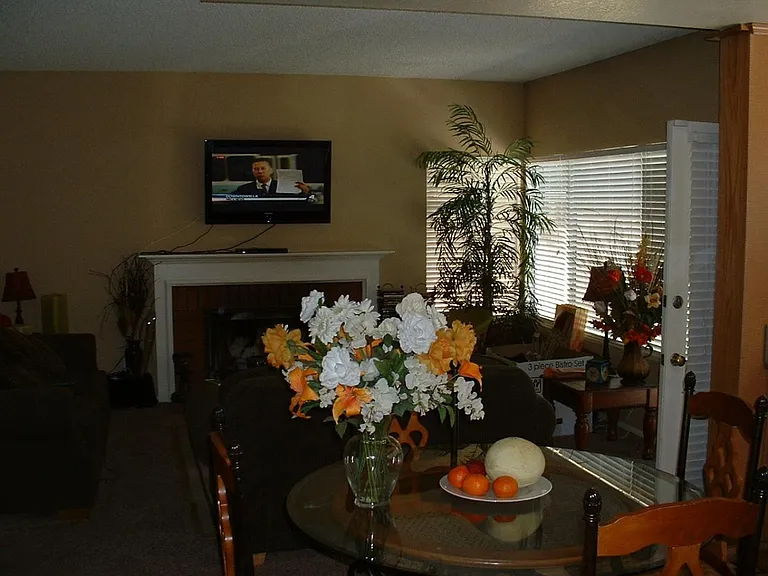 Vicker Way — Photo 8