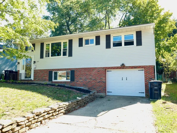 452 Westview Dr, Lancaster, OH 43130