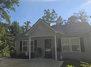 102 Gary Dr, Inman, SC 29349