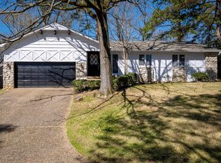 2214 Gunpowder Rd, Little Rock, AR 72227