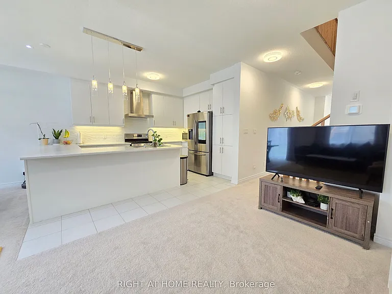 1986 Lowry Dr — Photo 15