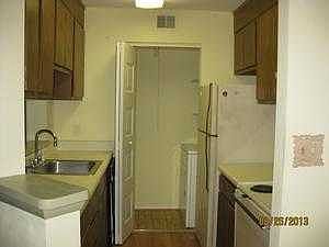 3rd image of 1028 Autumn Woods Ln APT 107