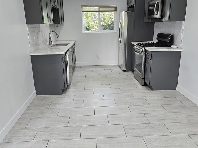 519 Raymond Ave #6 — Photo 16