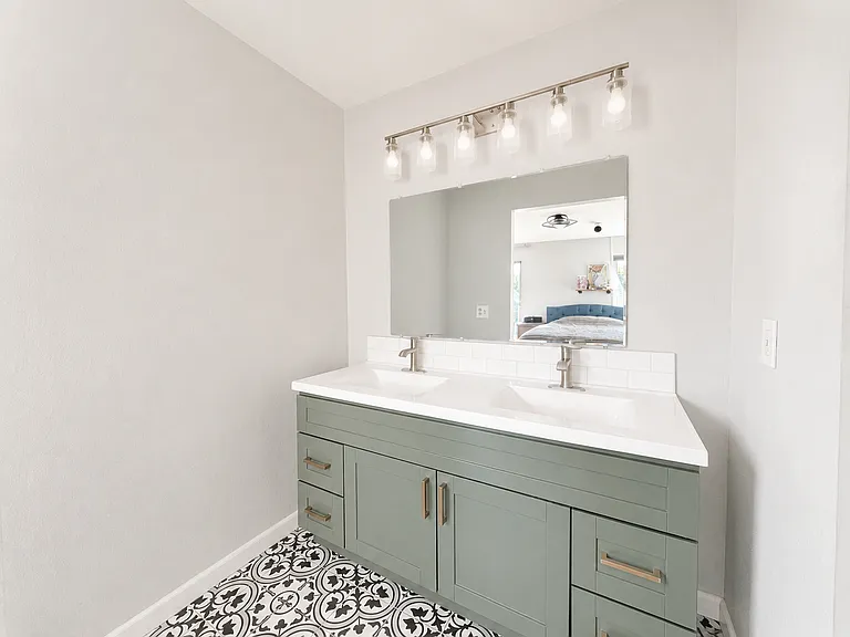 7717 Paul Dr — Photo 13