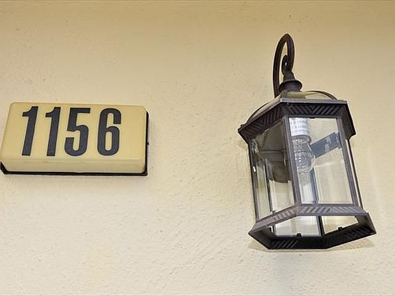 3rd image of 1156 Fernwood Dr