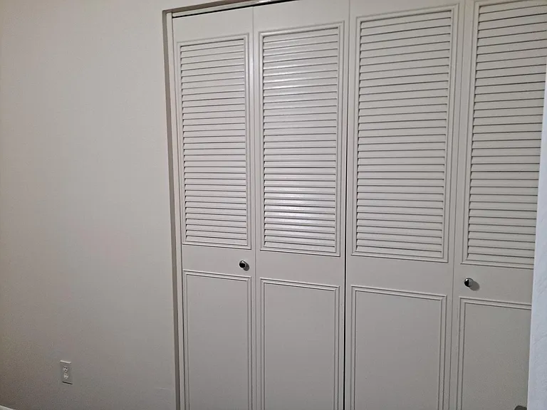 2nd room closet