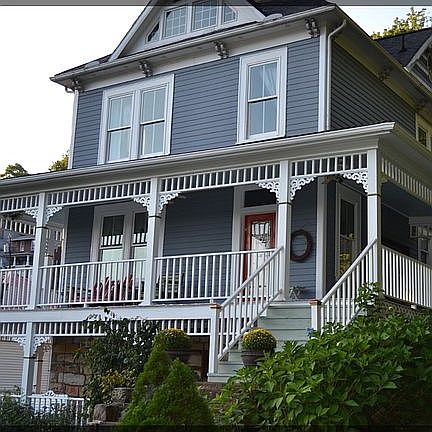 2nd image of 430 Oak St NW