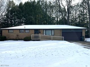 3576 Donegal Dr NE, Canton, OH