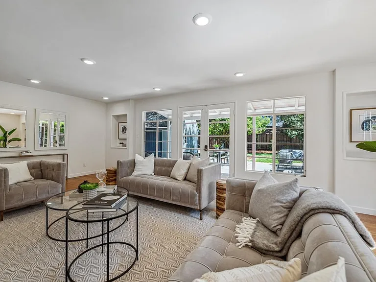 316 Laurel Ave — Photo 3