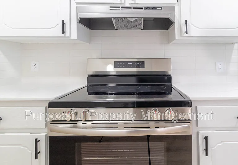 8913 Bentree Country Way — Photo 11