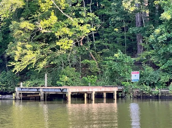 16 Sinclair Blf, Sparta, GA 31087