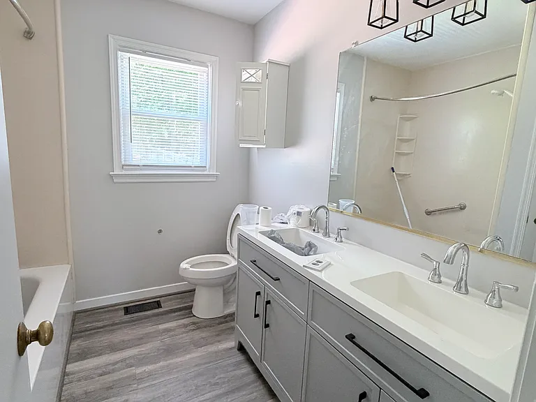 2604 Tracewood Cir — Photo 8