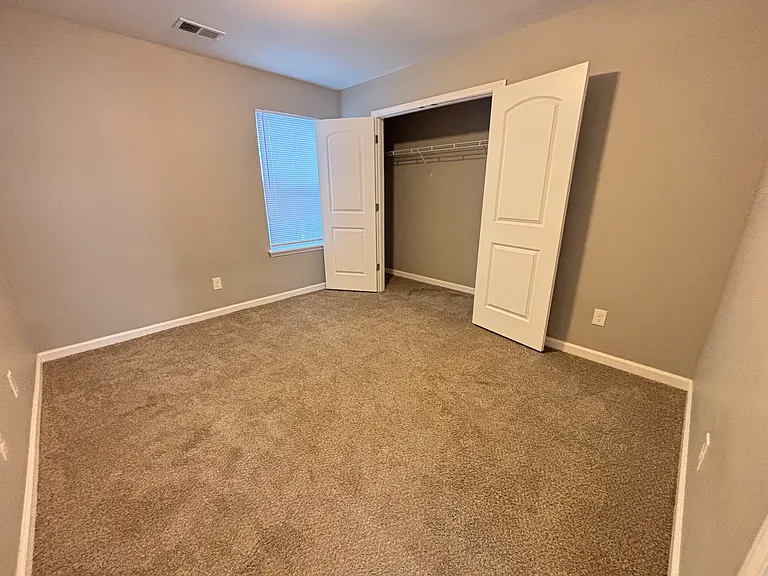 2525 Feathersound Way — Photo 7