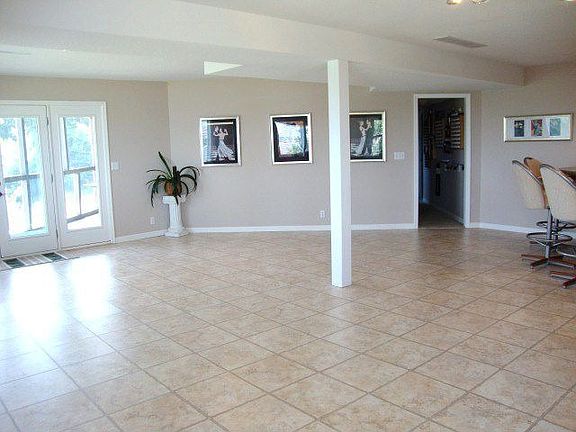 3rd image of 3617 Cottonwood Cir