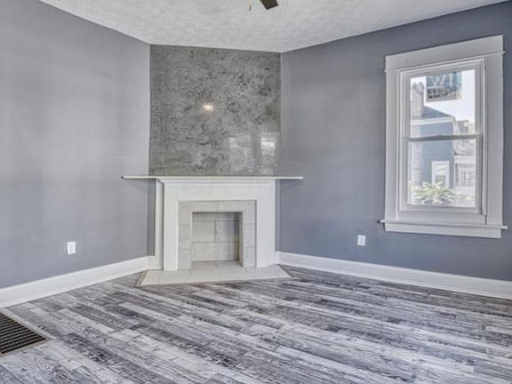 5th image of 516 Bulen Ave