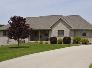 5853 Cooperstown Rd, Denmark, WI 54208