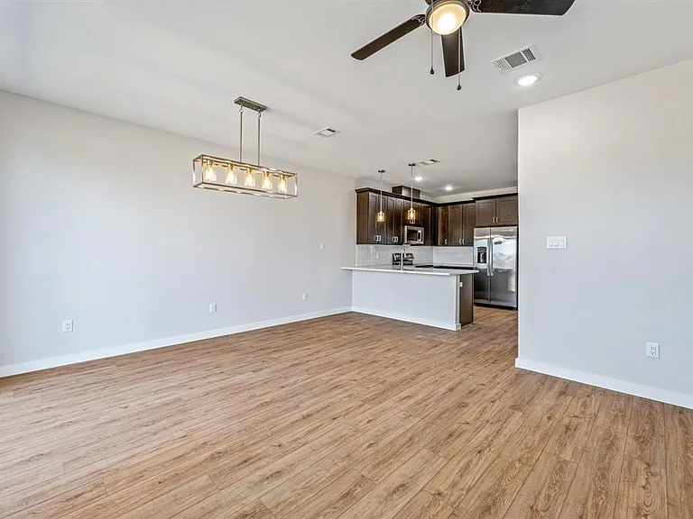 532 Galt Dr — Photo 10