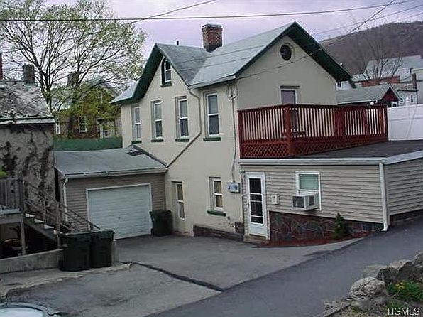 1st image of 9 Tobins Ln