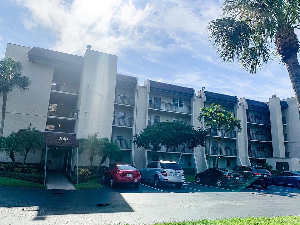 1st image of 9340 Lagoon Pl APT 306