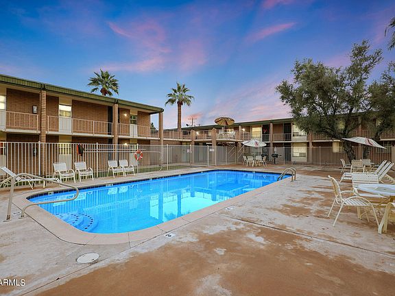 4th image of 3737 E TURNEY Avenue #215