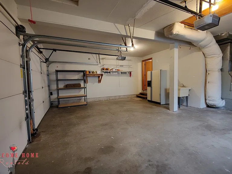319 Marietta Pl — Photo 20