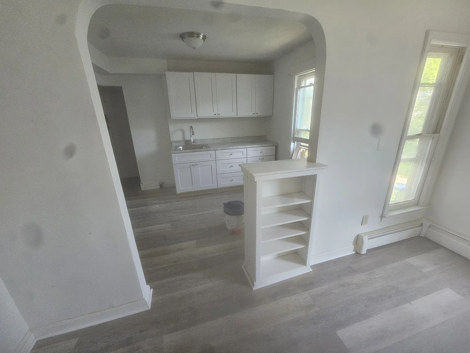 407 N. Ashley — Photo 1