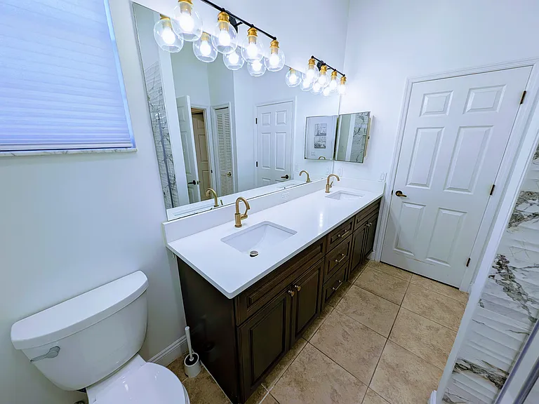 5667 Wellington Ct — Photo 22