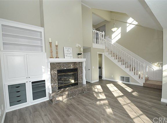 3rd image of 445 San Martin Dr