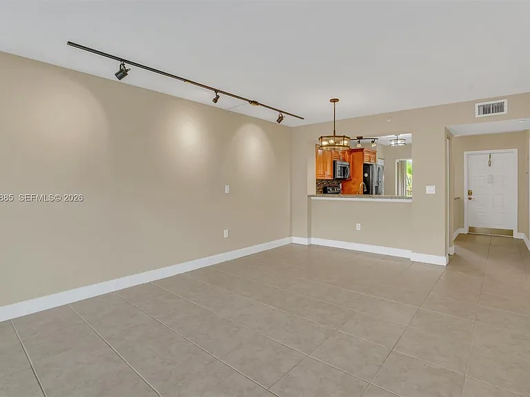 9537 Weldon Cir #I109 — Photo 13