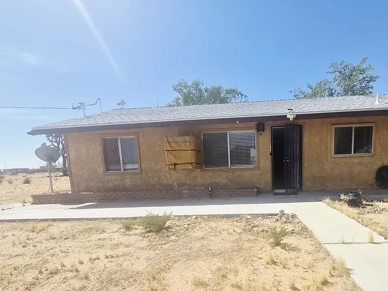 1050 Alta Ave #C — Photo 8