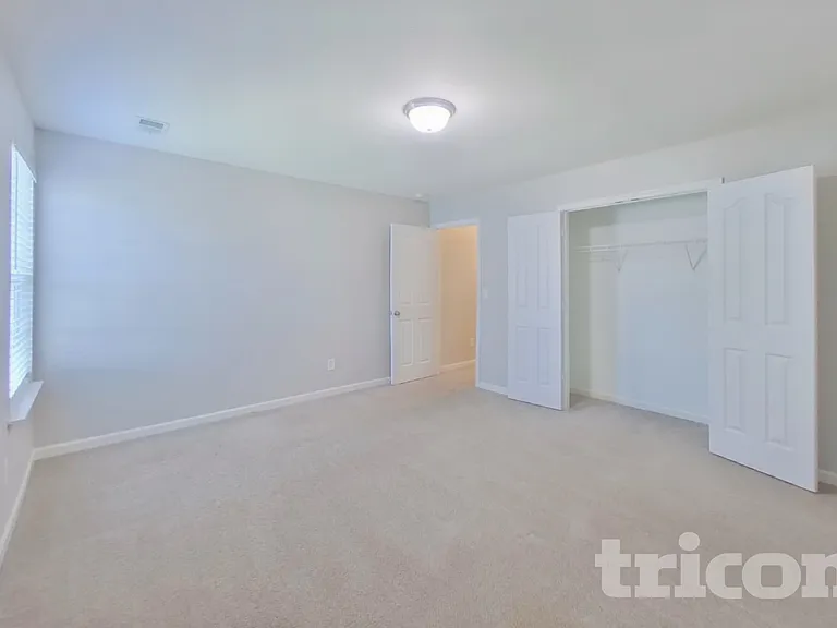 13730 Elsie Caldwell Ln — Photo 10