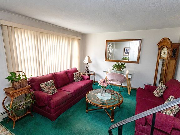 4th image of 6 Robins St Unit 6