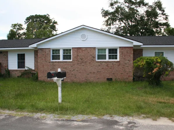 200-202 Prevatte St, Lumberton, NC 28358